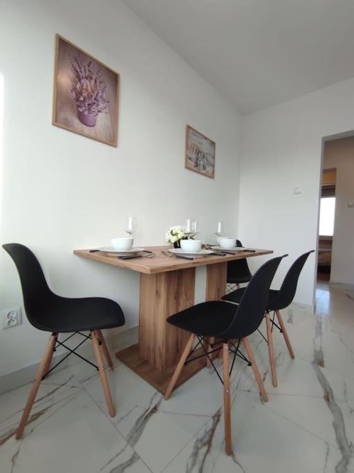 ***Santorini Apartament*** - 40M² ✓ Rybnik  Exteriér fotografie